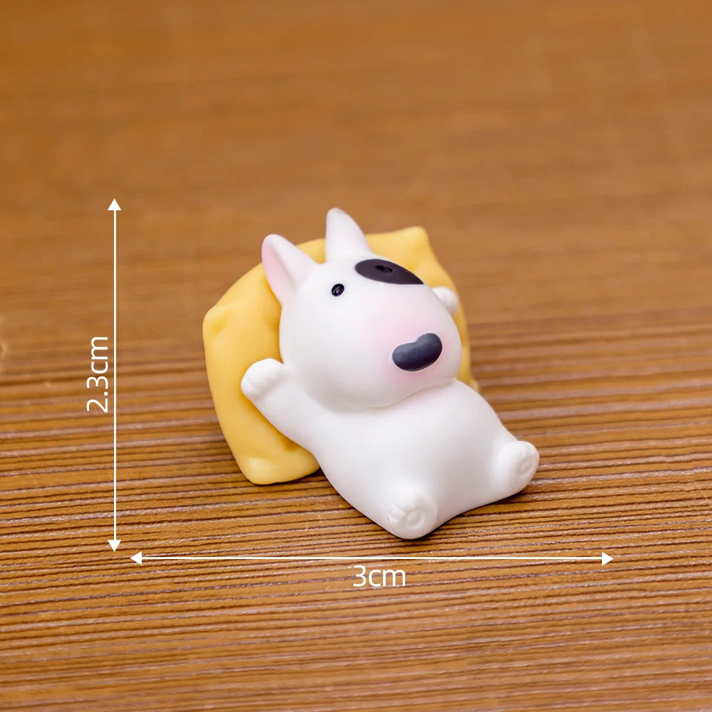 Figurka bulterriera na deskę rozdzielczą